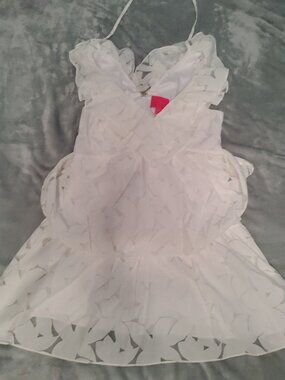 Lilly Pulitzer White Textured Dress Size 10 Sleeveless Fit Flare Resort Wedding